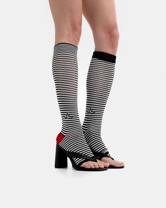 Stripes black&amp;white knee socks